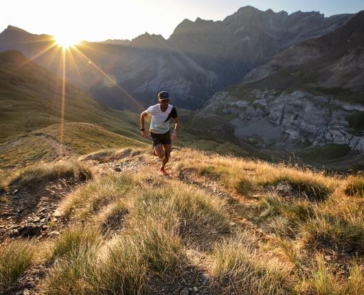 Trail sur les sommets pyrénéens - Camping Azun Nature
