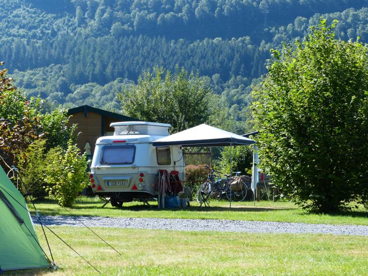 Azun Nature camping caravan pitches